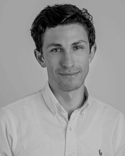 To dage er aldrig ens, og jeg trives i det omskiftelige miljø.